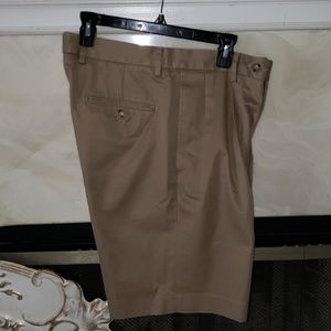 EUC♡ DANIEL CREMIEUX DRESS SHORTS